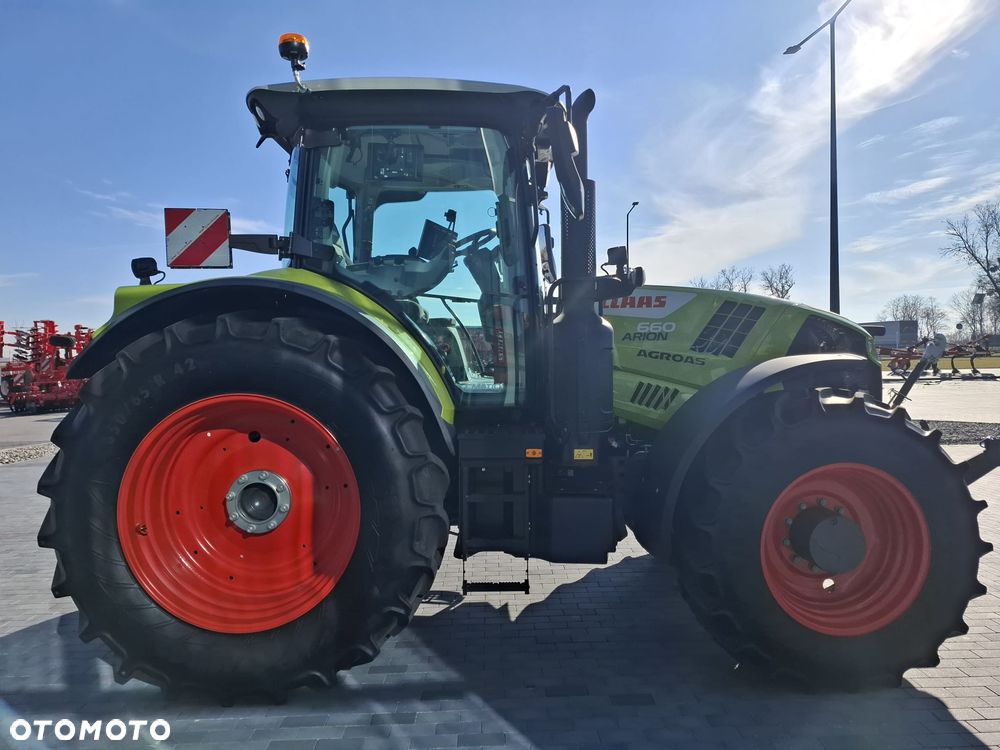 Claas ARION 660 CMATIC FOCUS - 7