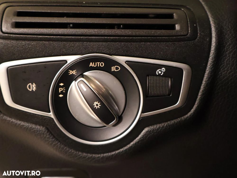 Mercedes-Benz C 180 Coupe 9G-TRONIC - 17