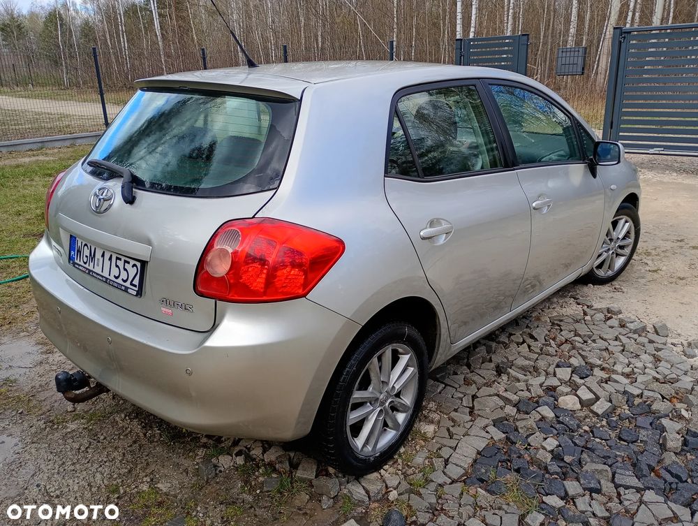 Toyota Auris 1.4 D-4D Luna - 6