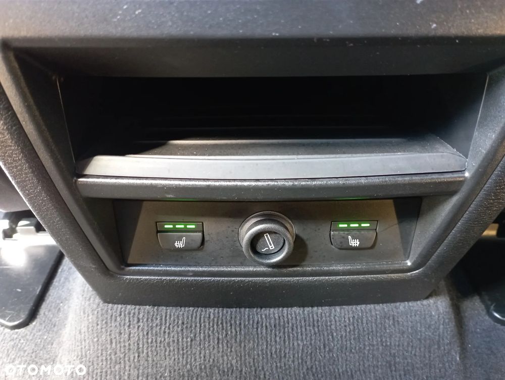 BMW X6 xDrive30d - 16