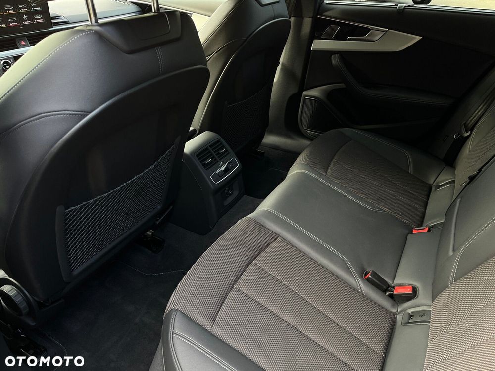 Audi A4 Avant 40 TDI mHEV Quattro S Line S tronic - 14