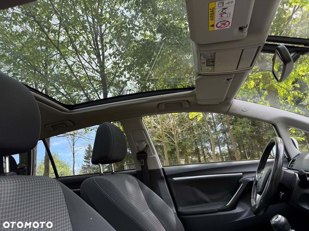 Toyota Verso 1.6 D-4D 5-Sitzer Start/Stop Skyview Edition - 17
