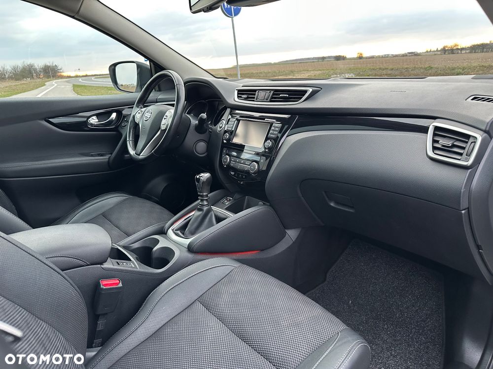 Nissan Qashqai 1.6 DIG-T Tekna - 9