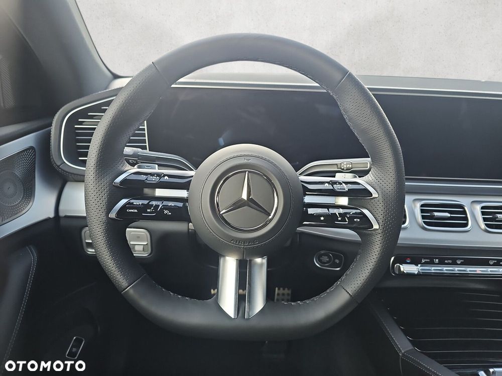 Mercedes-Benz GLE - 14