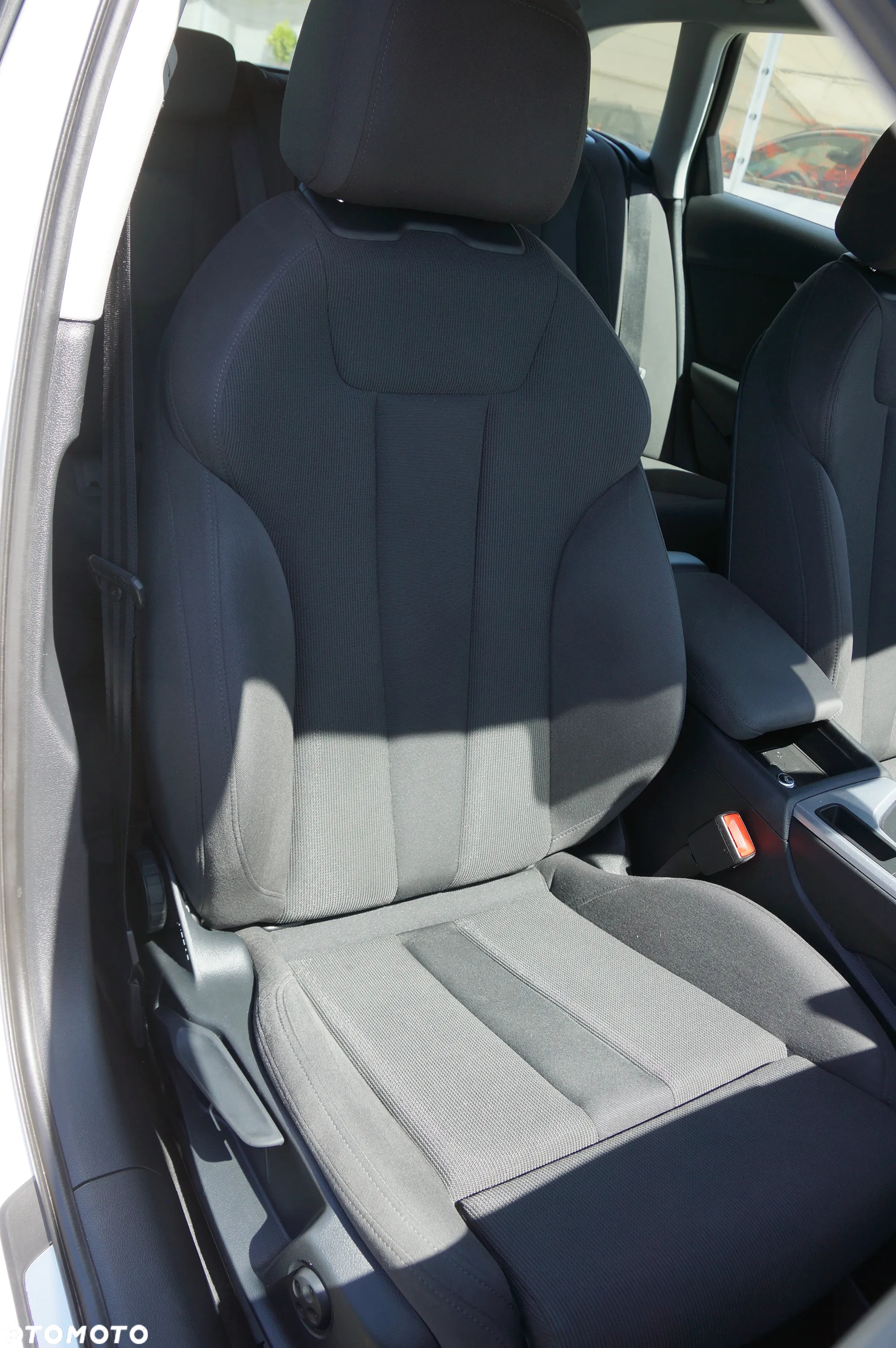 Audi A4 Avant - 30