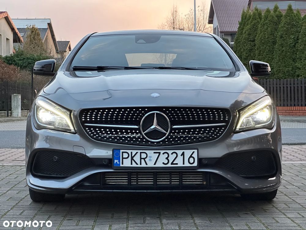 Mercedes-Benz CLA 220 d 7G-DCT AMG Line - 3