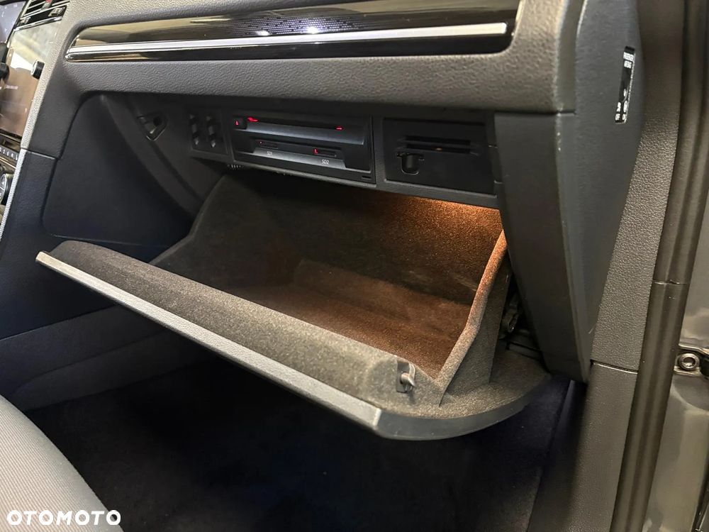 Volkswagen Golf 1.6 TDI (BlueMotion Technology) Comfortline - 25