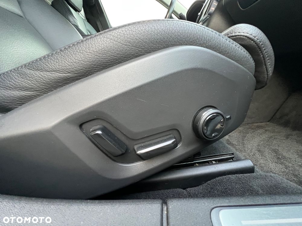 Volvo S90 D5 AWD Inscription - 22