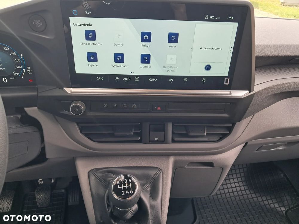 Volkswagen Transporter T7 - 18