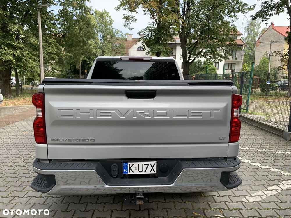 Chevrolet Silverado - 13