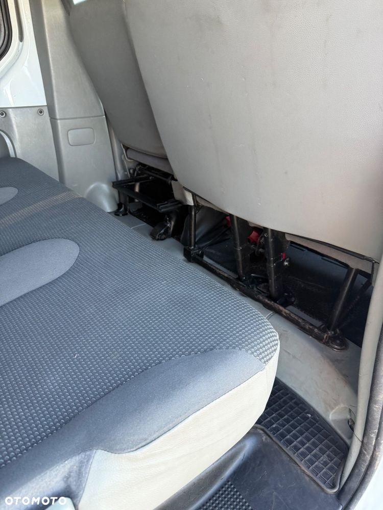 Opel Vivaro - 6