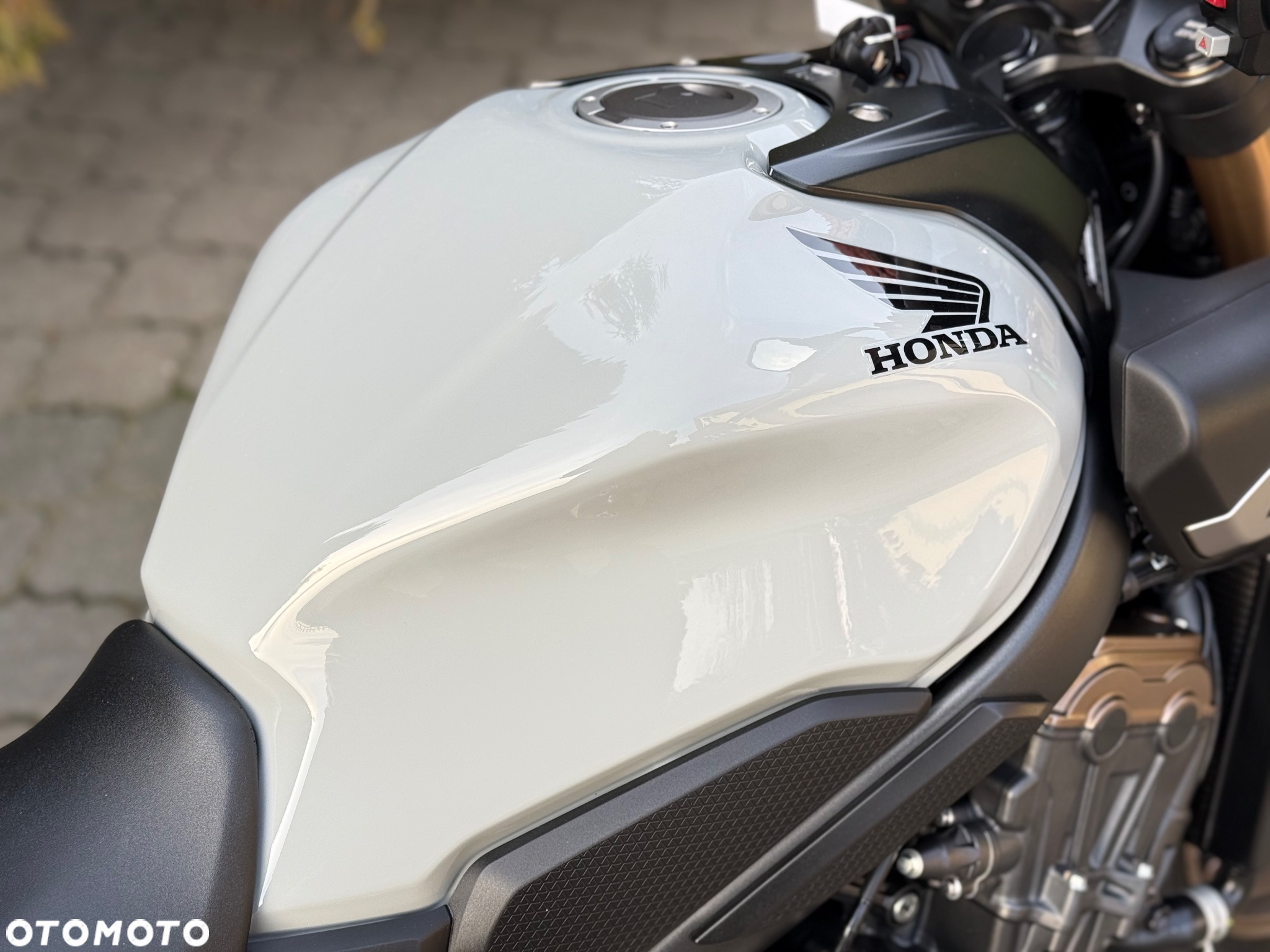 Honda CB - 21