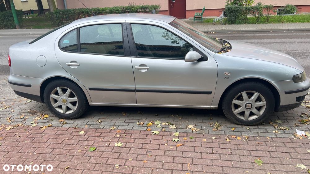 Seat Toledo 1.6 Stella - 2