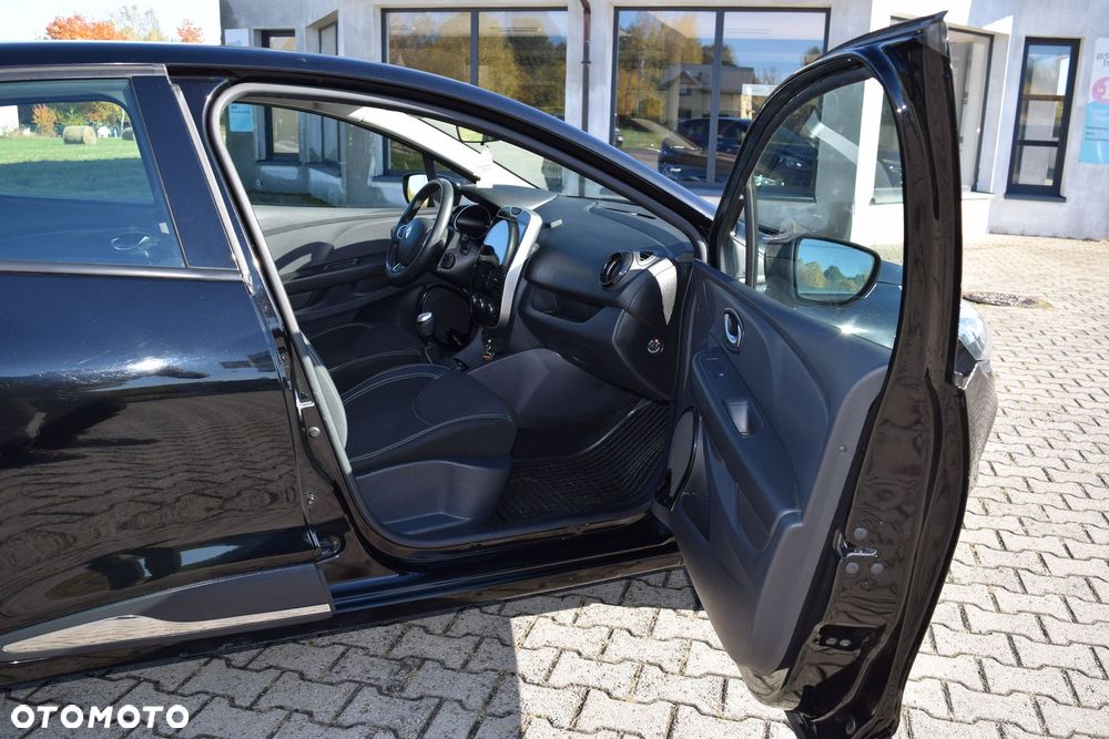 Renault Clio - 19
