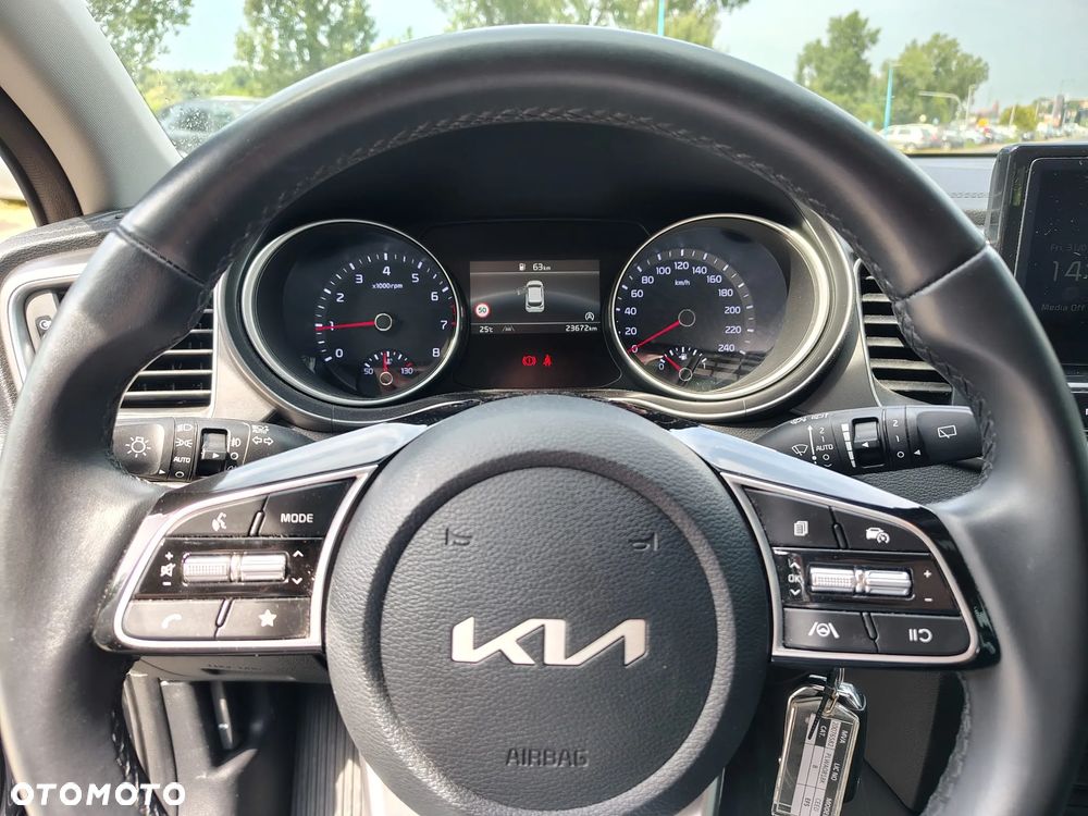 Kia Ceed 1.5 T-GDI M - 6