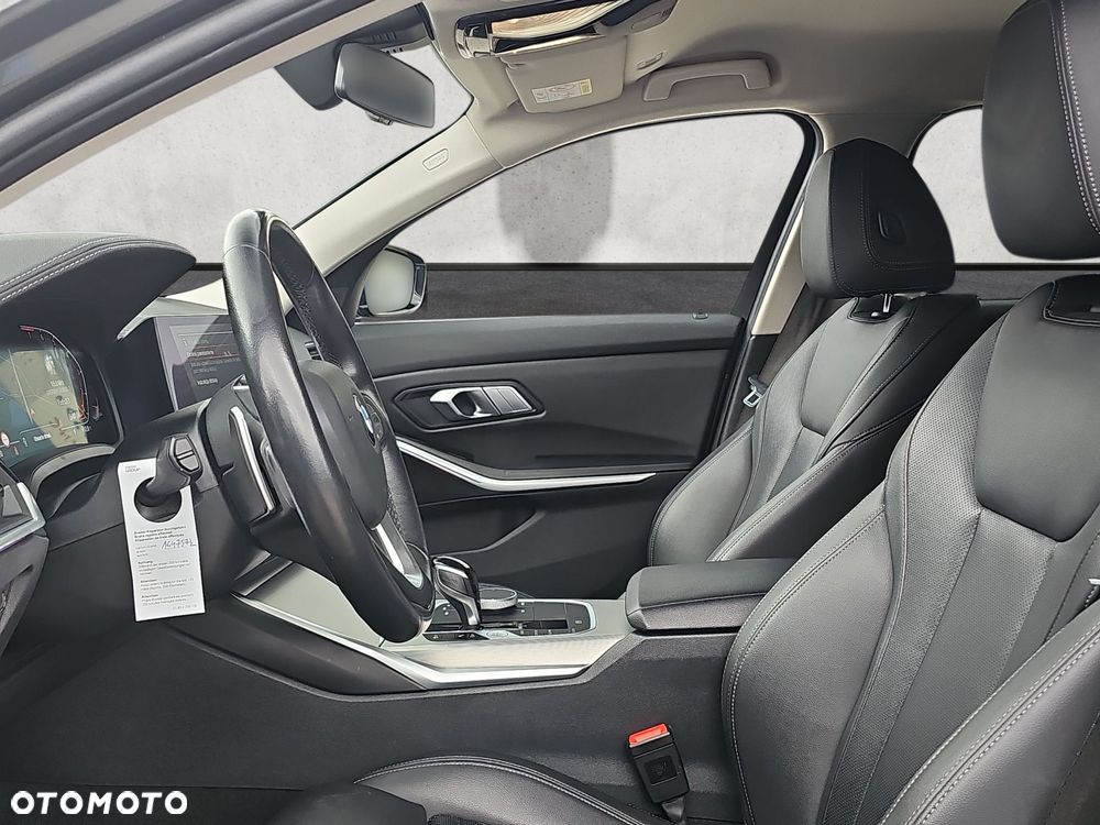 BMW Seria 3 - 10