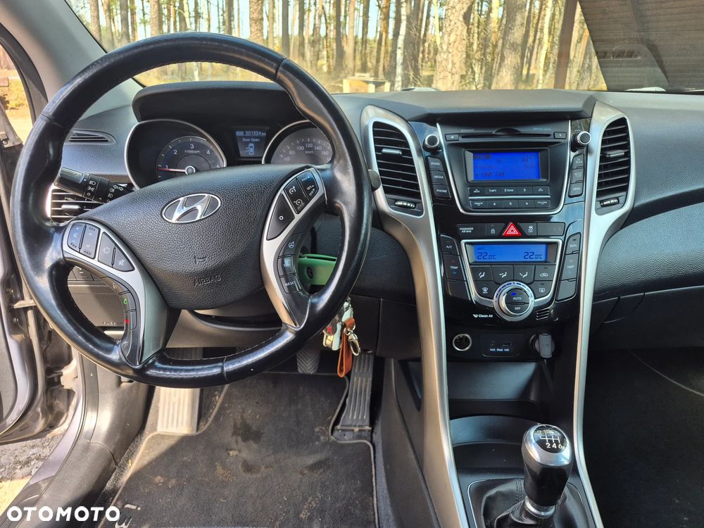 Hyundai i30 i30cw 1.4 CRDi Advantage - 22