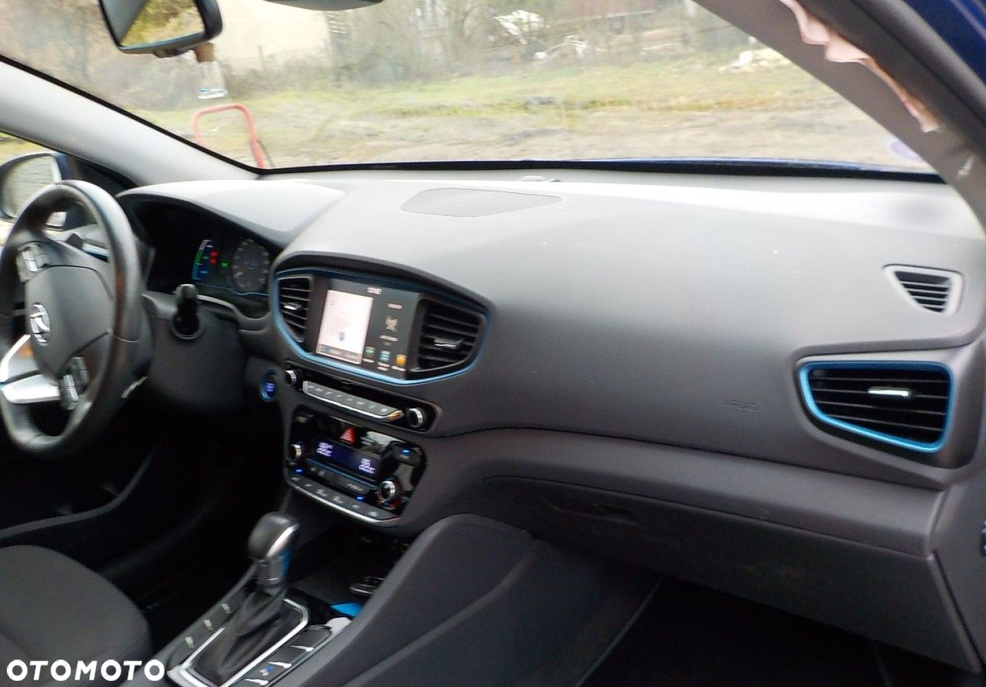 Hyundai IONIQ - 20