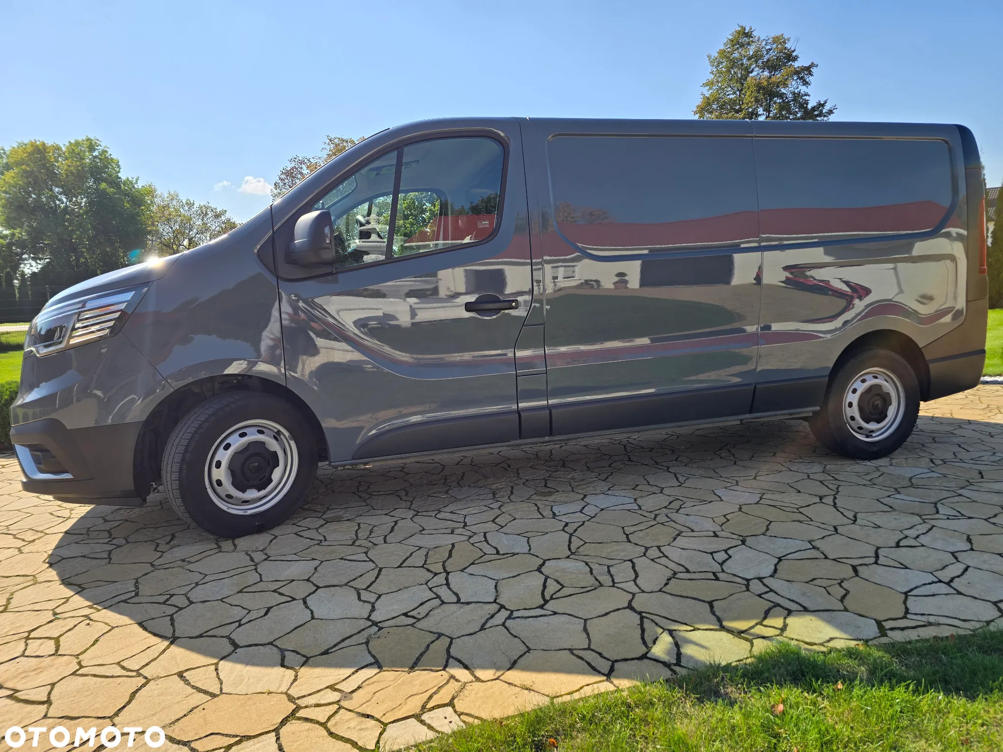 Renault TRAFIC - 9