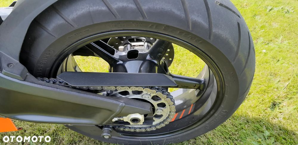 KTM RC 8 - 11