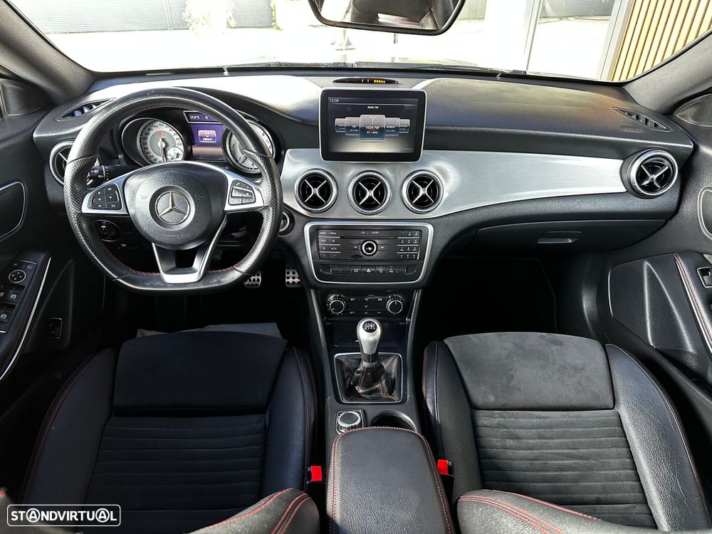 Mercedes-Benz CLA 180 d AMG Line - 4