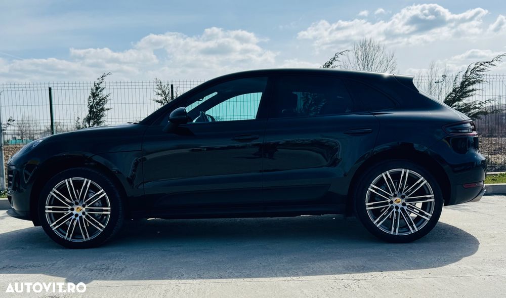Porsche Macan - 16