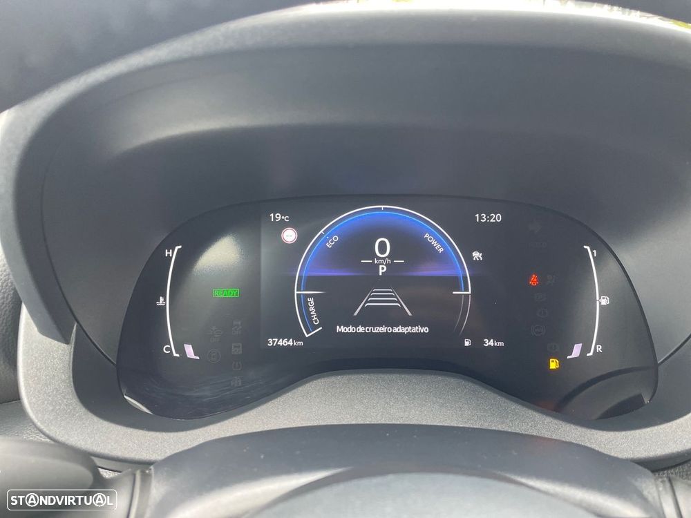 Toyota Yaris Cross 1.5 HDF Comfort Plus - 14