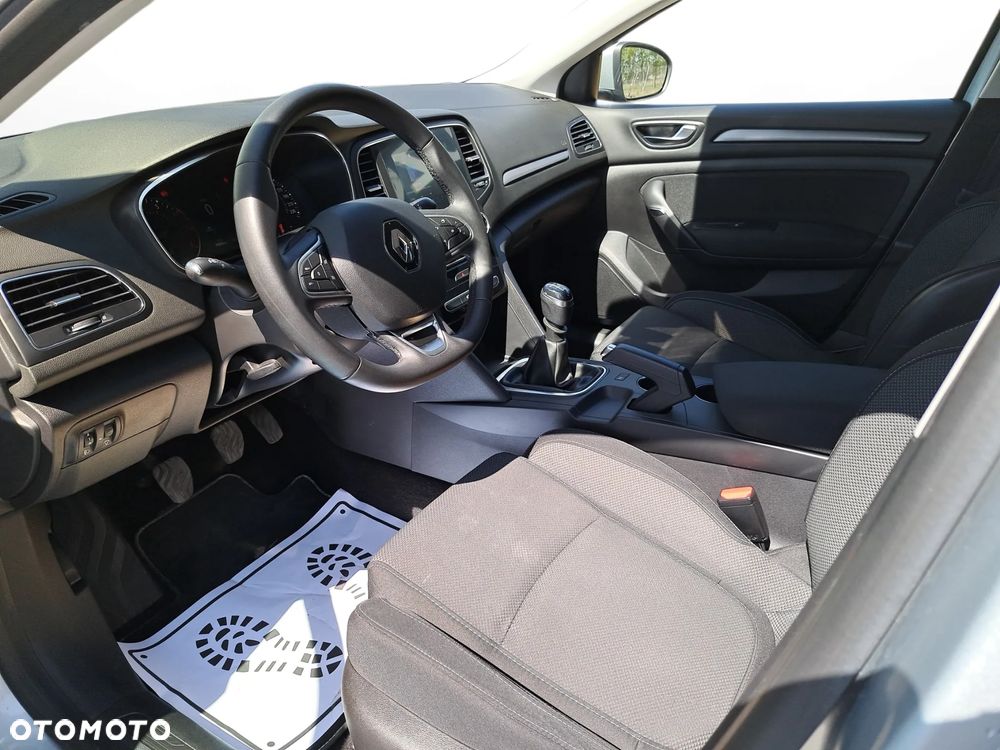 Renault Megane 1.3 TCe FAP Equilibre - 11