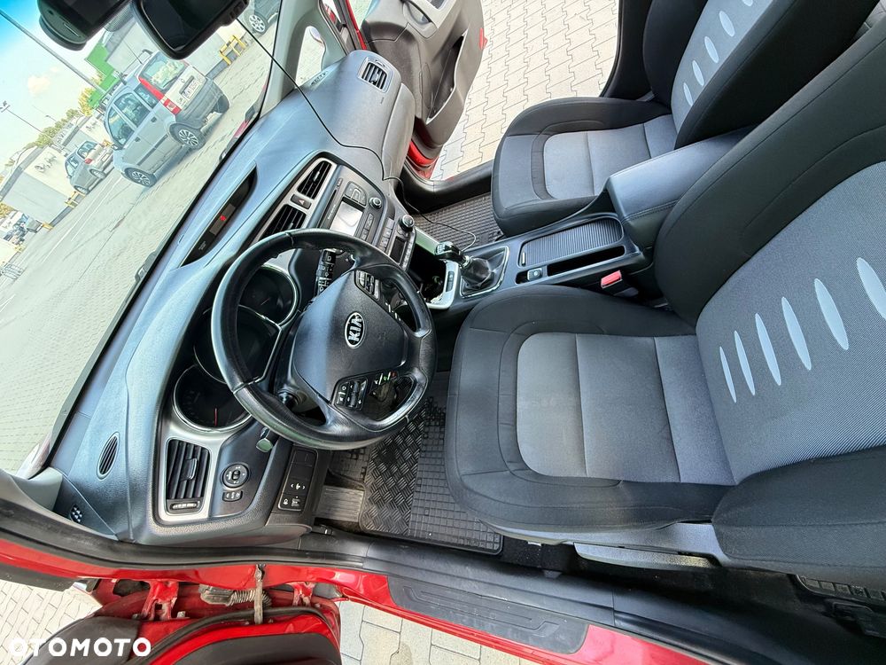 Kia Ceed 1.6 GDI L Business Line - 18