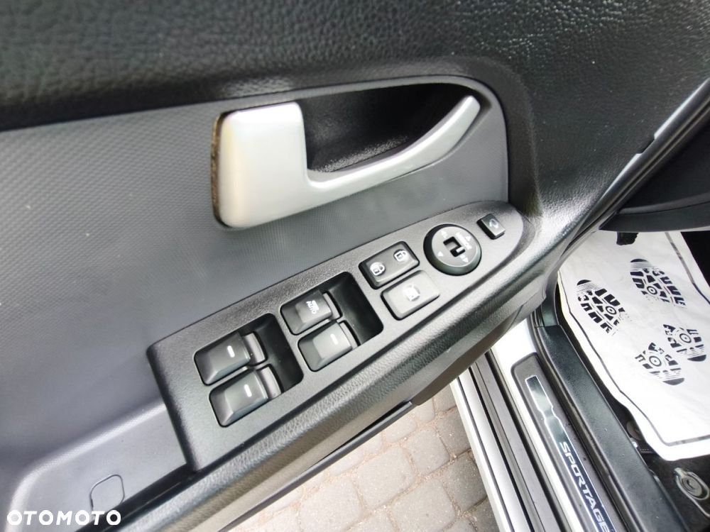 Kia Sportage - 13