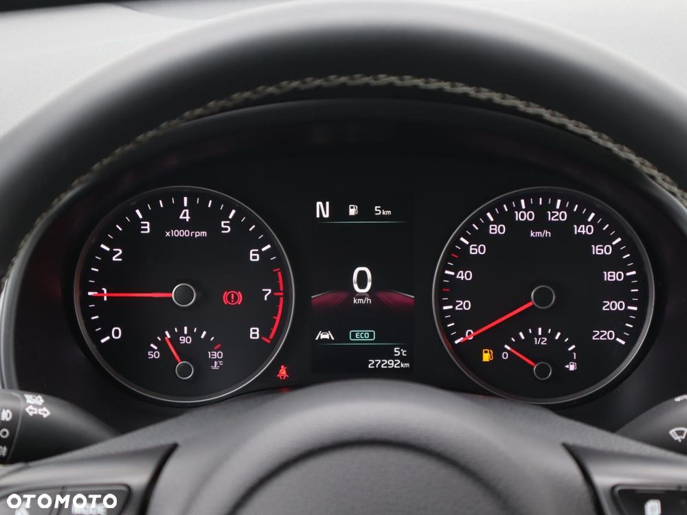 Kia Stonic - 12