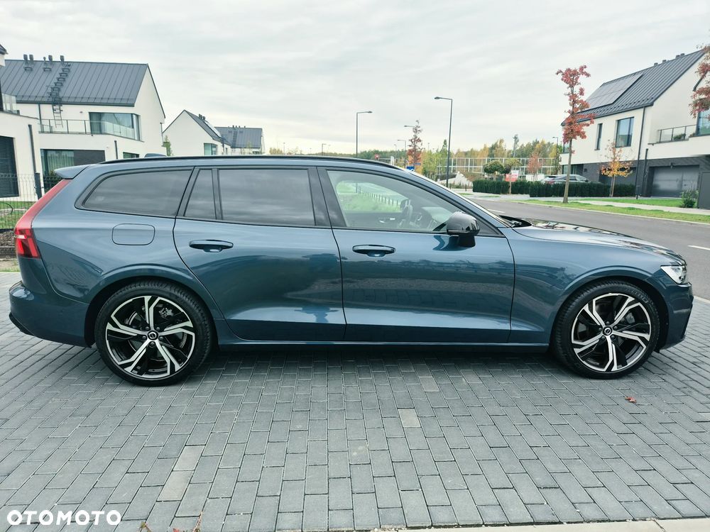 Volvo V60 2022 photo 5
