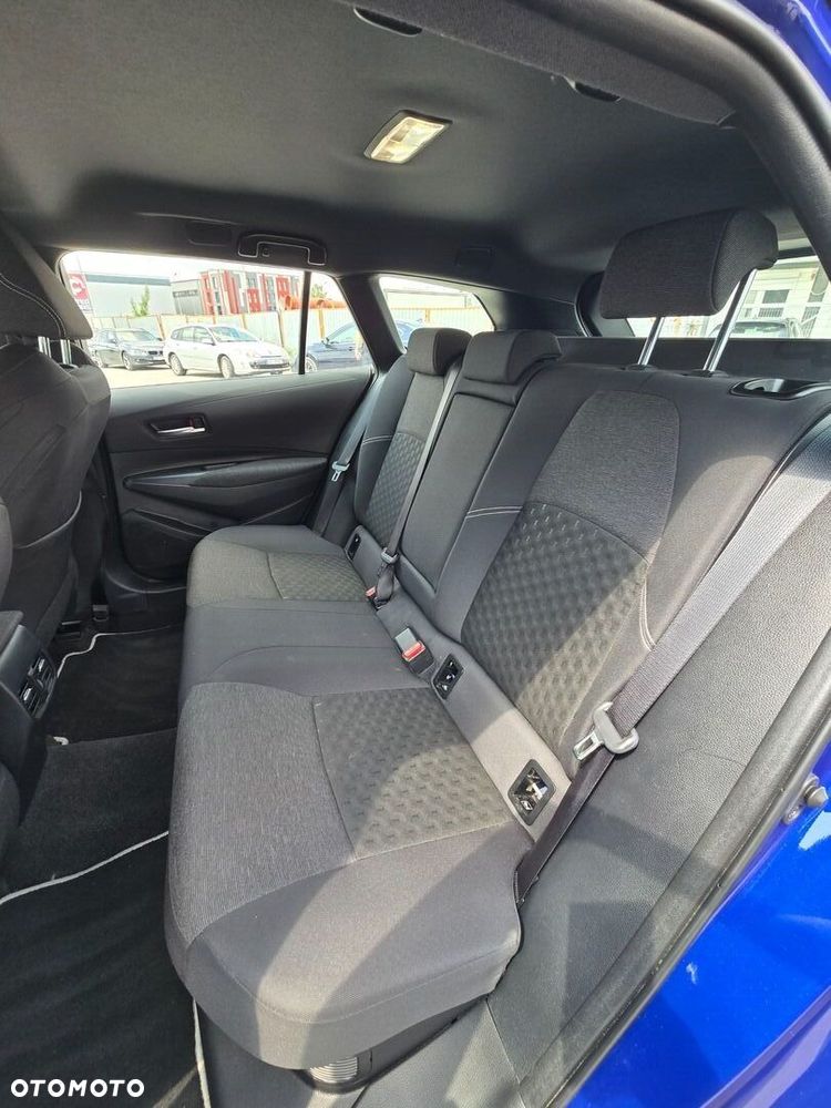 Toyota Corolla 1.8 Hybrid Comfort - 18