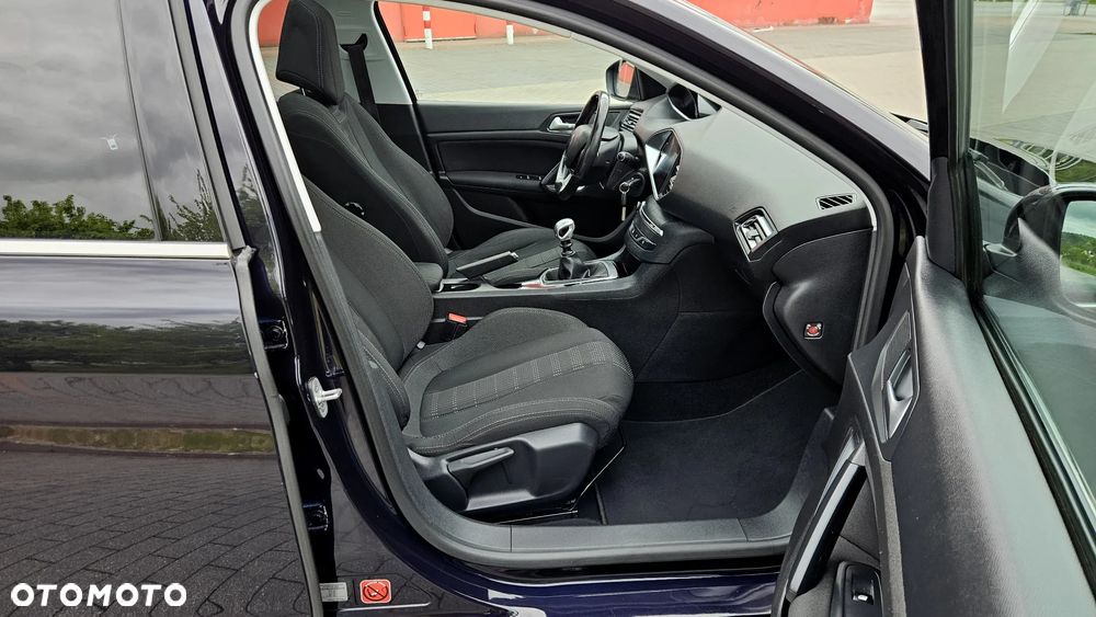Peugeot 308 BlueHDi 120 Stop & Start Style - 37