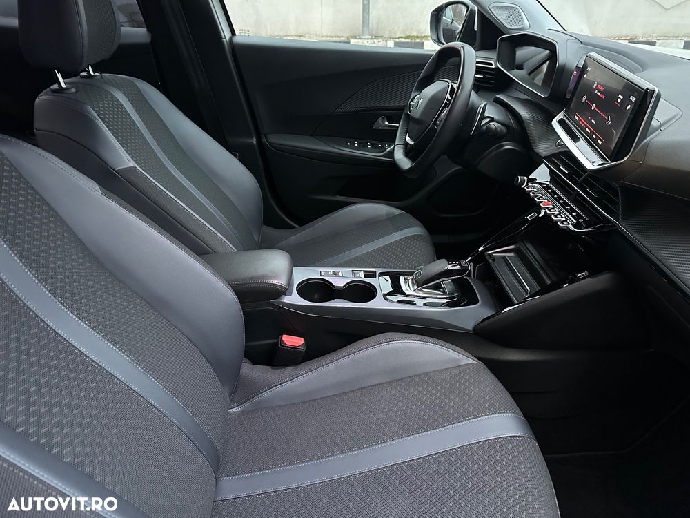 Peugeot 2008 BlueHDi 130 EAT8 GT Pack - 18