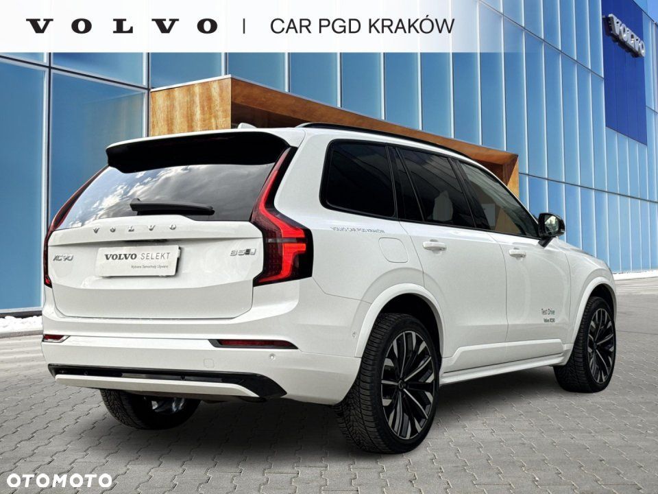 Volvo XC 90 - 7