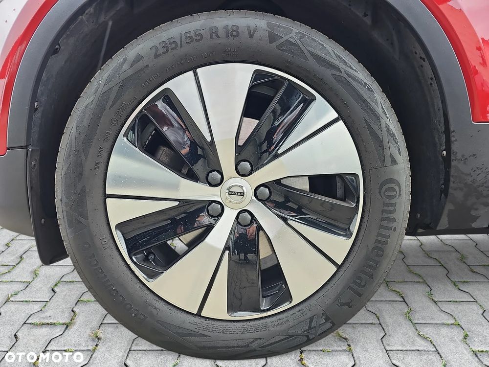 Volvo XC 40 T4 AWD Momentum Pro - 9