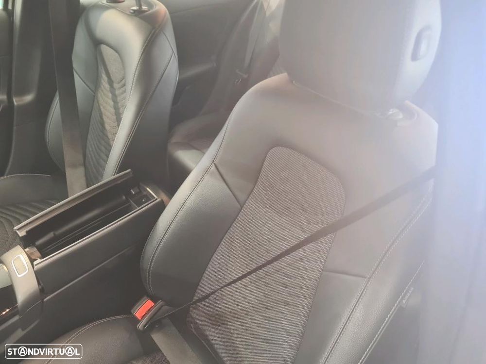 Mercedes-Benz A 250 e Style Plus - 8