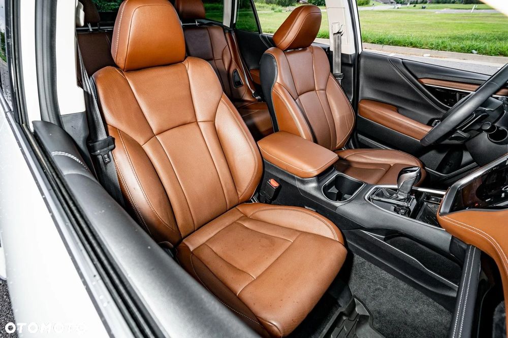 Subaru Outback 2.5i Lineartronic Edition Platinum Cross - 11
