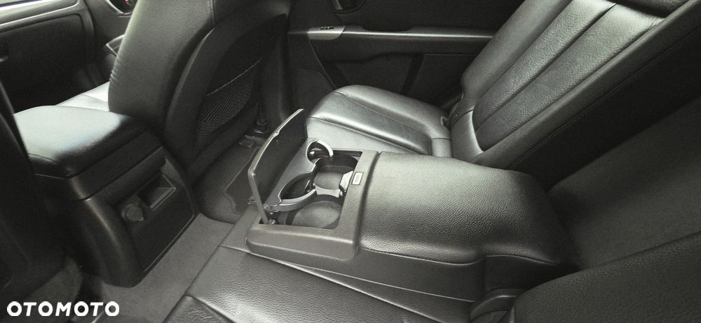 Hyundai Santa Fe 2.2 CRDi Executive 7os - 16
