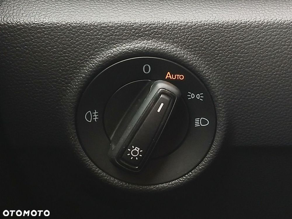 Volkswagen T-Roc 1.5 TSI Life Plus DSG - 27