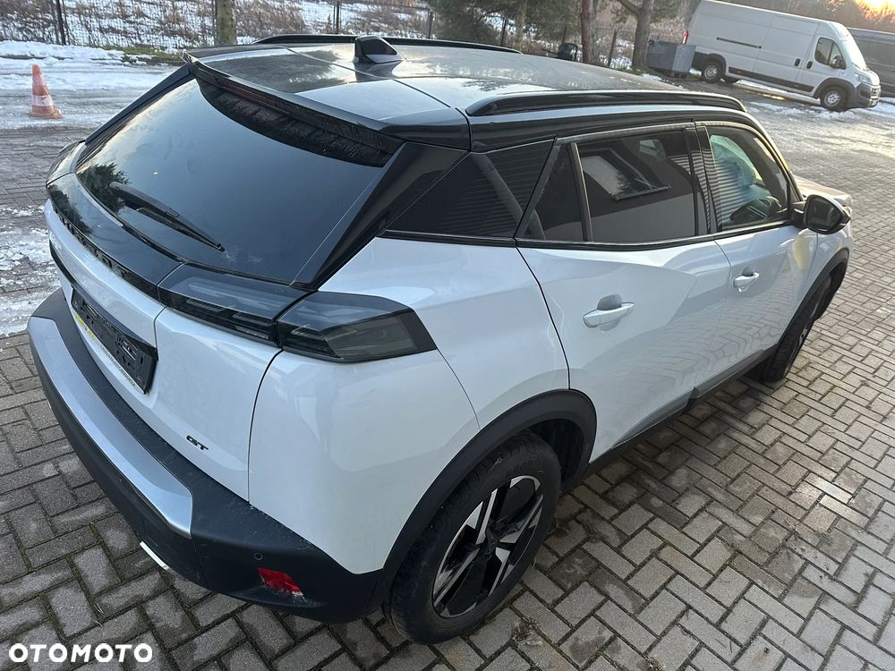 Peugeot 2008 PureTech 130 EAT8 GT - 7