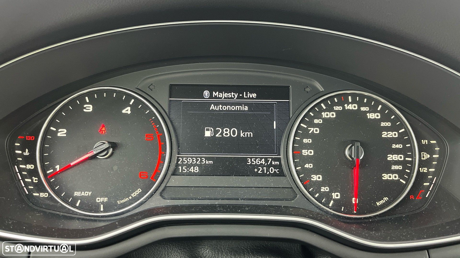 Audi A4 Avant 2.0 TDI Advance - 34