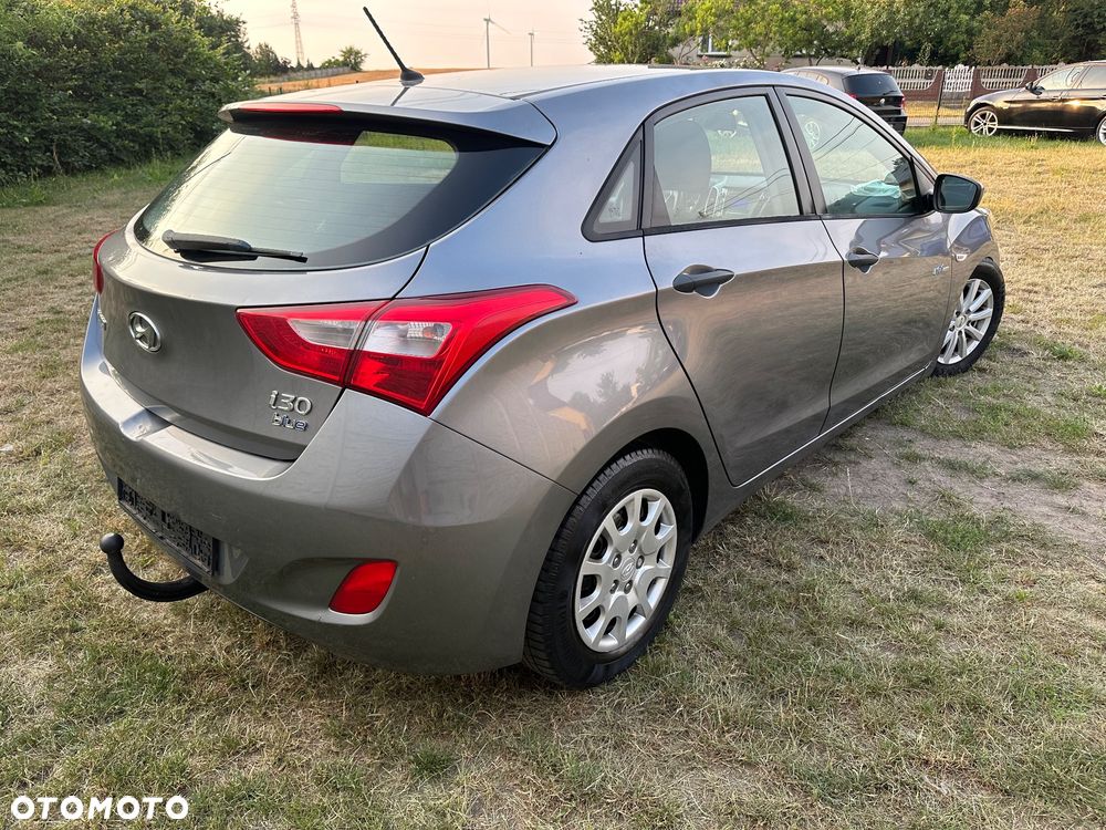 Hyundai i30 1.6 CRDI Trend - 4
