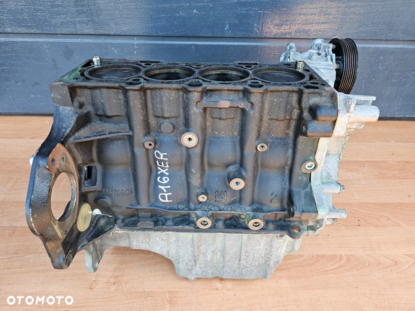 BLOK DÓŁ SILNIKA KOMPLET OPEL ASTRA J H ZAFIRA B MOKKA INSIGNIA A 1.6 B A16XER 688270904