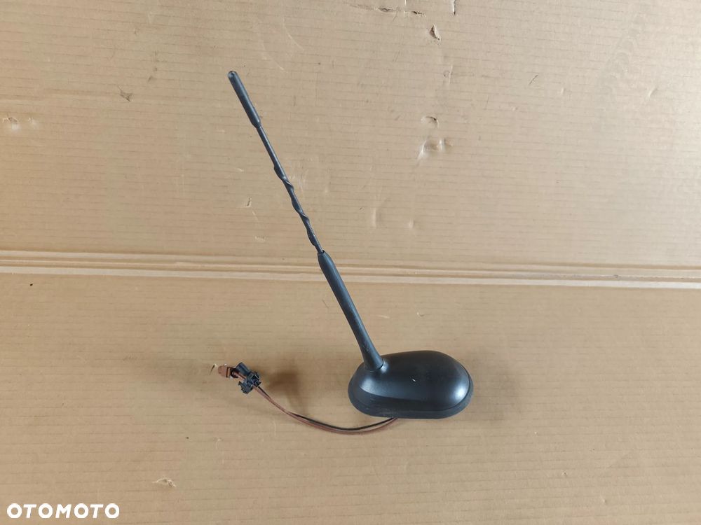 MERCEDES B-klasa W245 antena dachowa - 6