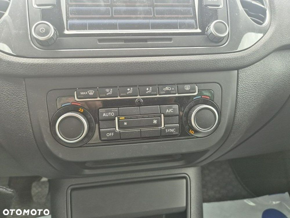 Volkswagen Tiguan - 21