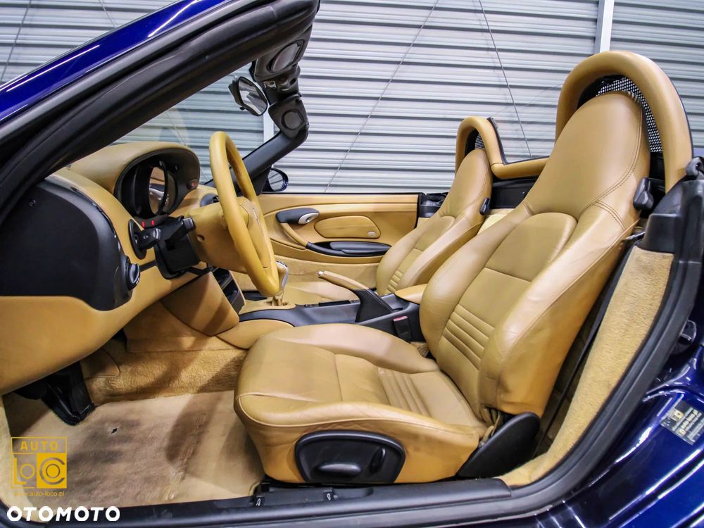 Porsche Boxster - 14