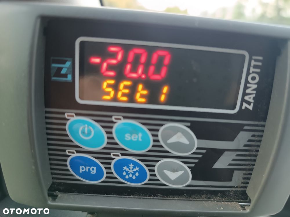 Renault master chłodnia kontener - 15