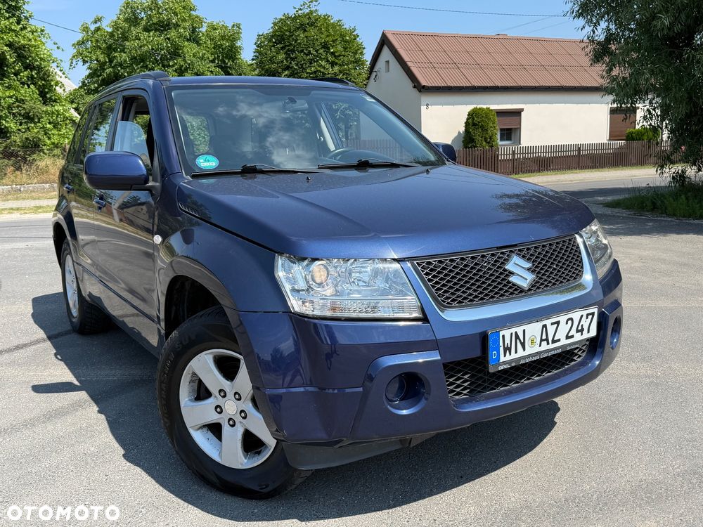 Suzuki Grand Vitara 2.0 Limited - 5
